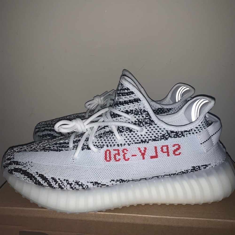 Yeezy 350 V2 Zebra